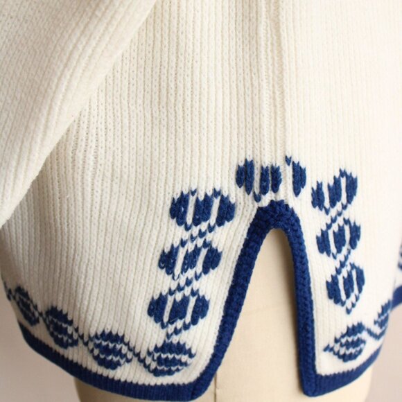 Vintage 1970s Sweater, The Campus Shop Nordic Style Blue and White Jumper - Picture 7 of 10